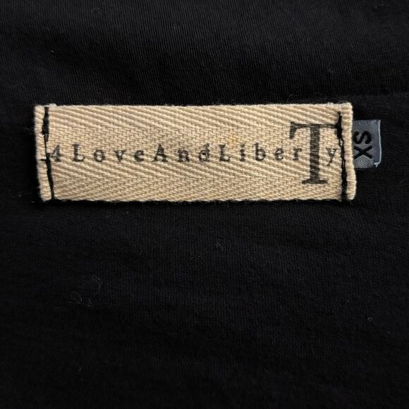 Johnny Was 4 Love And Liberty Size XS Eyelet Lace Top Asymmetrical Hem Black - Picture 4 of 6